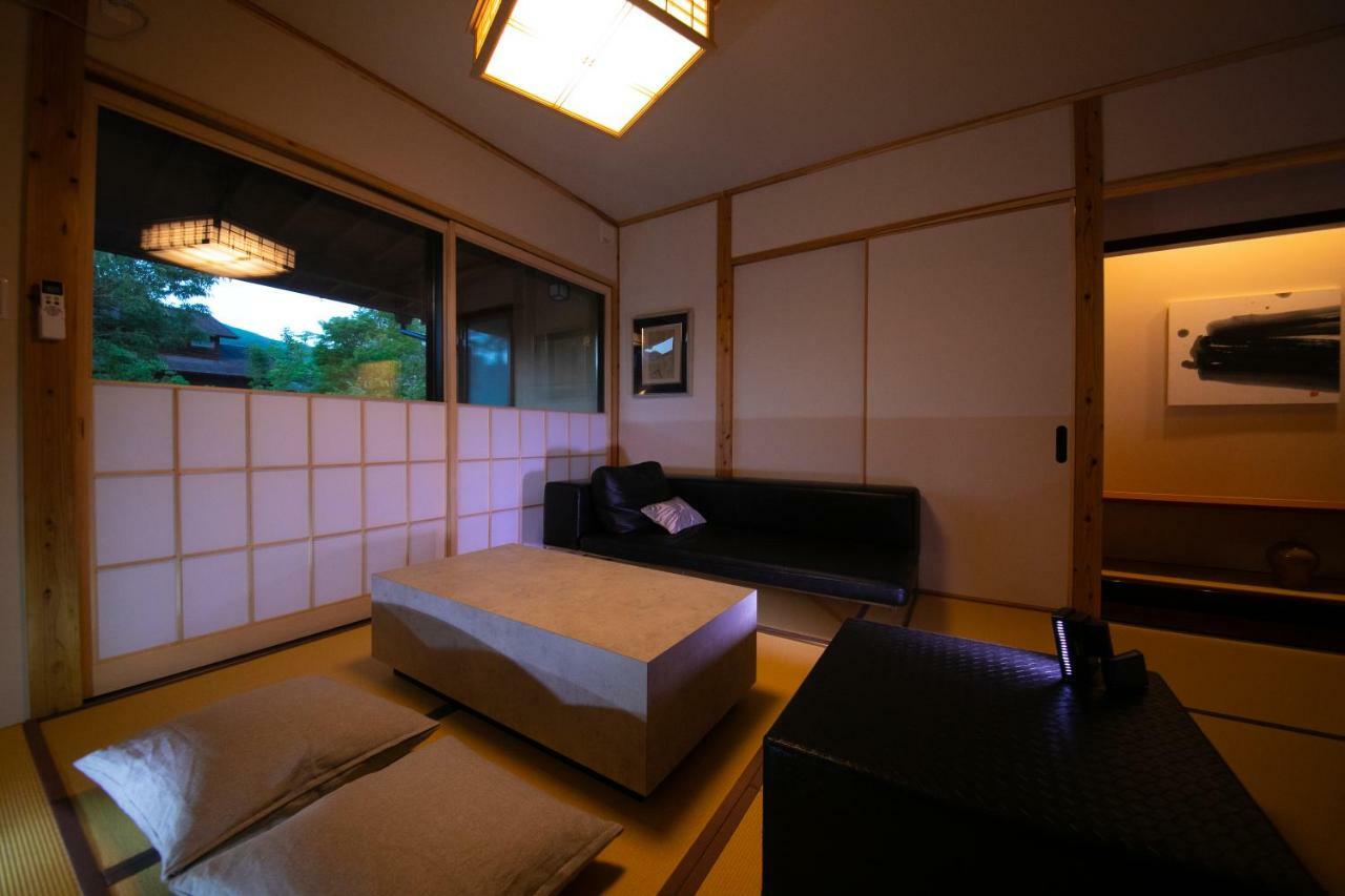 Отель Oyado Den Rikyu Юфу Экстерьер фото
